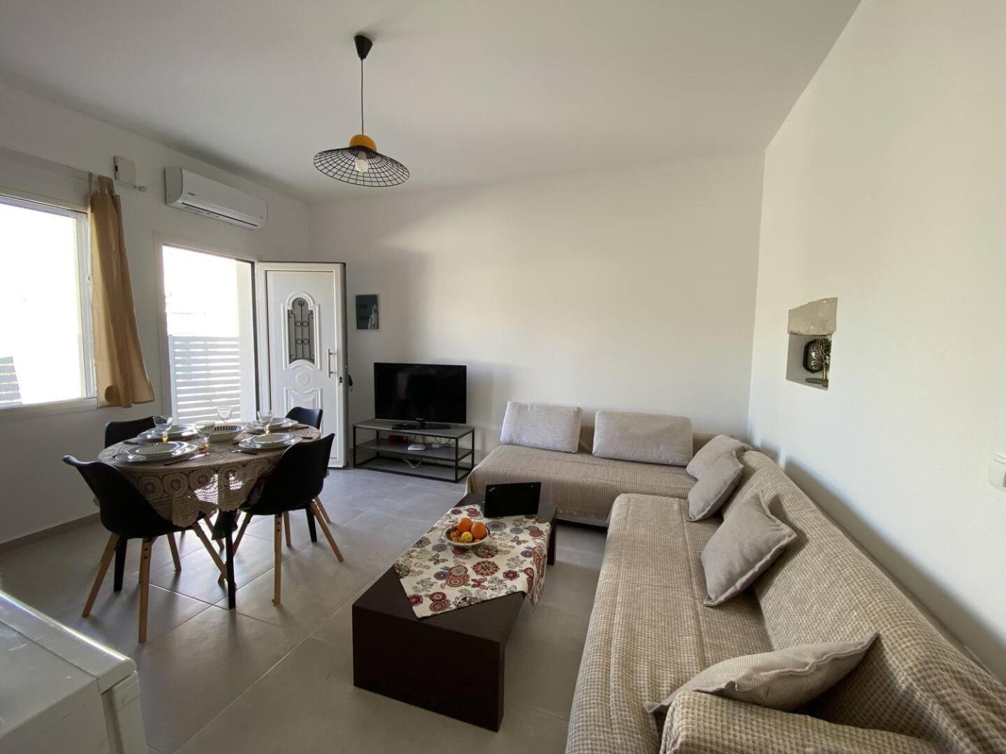 קמילרי Orphanos Apartment מראה חיצוני תמונה